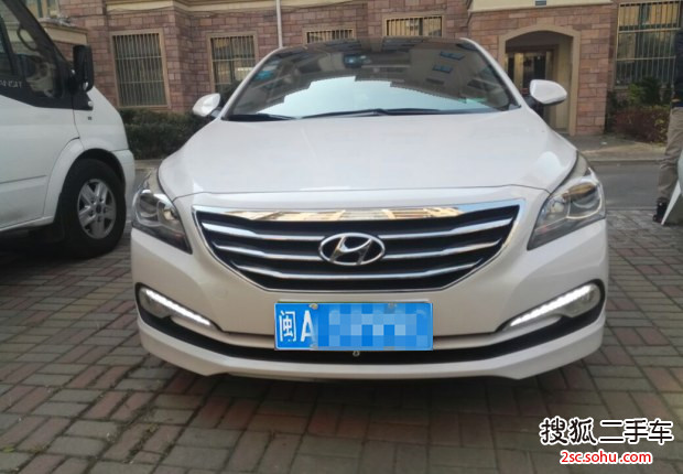 现代名图2014款1.8L 自动智能型