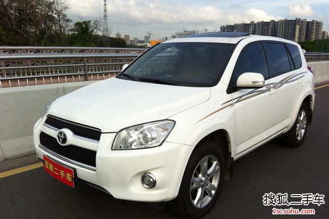 丰田RAV42012款炫装版 2.0L 自动四驱 