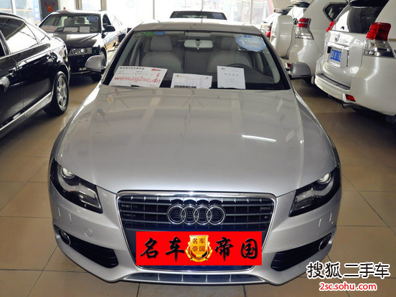 奥迪A4L2012款2.0TFSI 舒适型