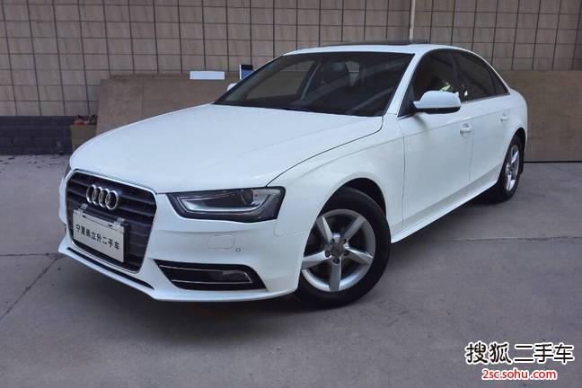 奥迪A4L2013款35 TFSI 自动舒适型