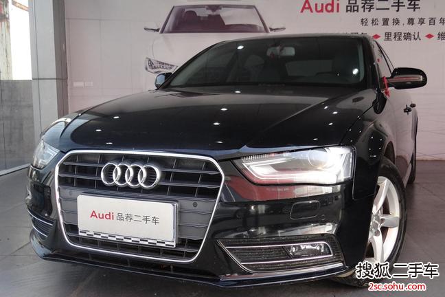 奥迪A4L2013款35 TFSI 自动舒适型