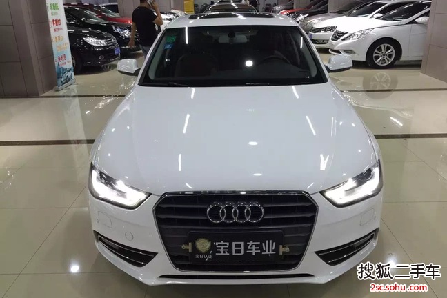 奥迪A4L2012款2.0TFSI 舒适型