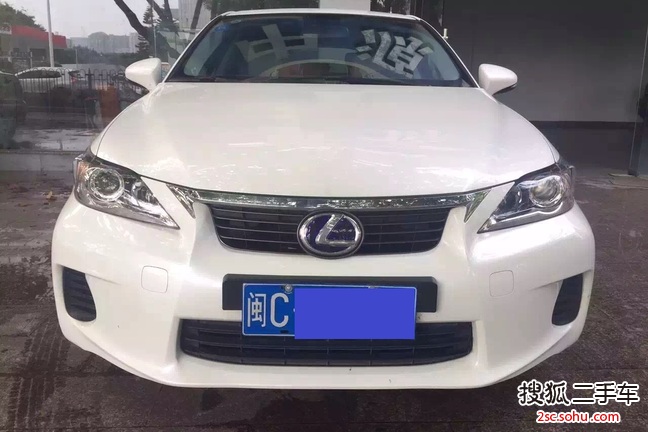 雷克萨斯CT200h2013款1.8L 豪华版