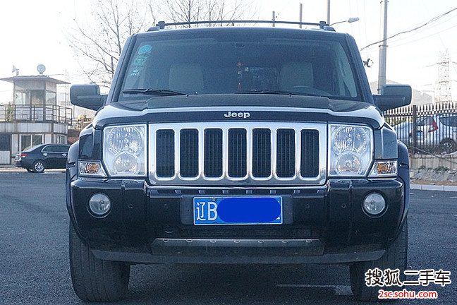 Jeep指挥官2008款5.7L HEMI