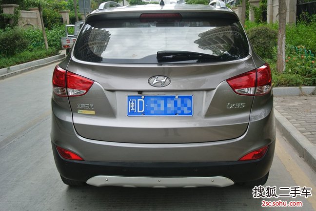 现代ix352010款2.4L 自动两驱尊贵版GLS 