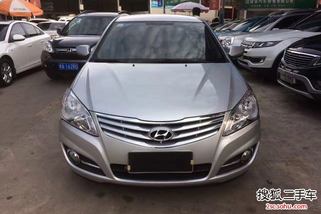 现代悦动2011款1.6L 自动舒适型