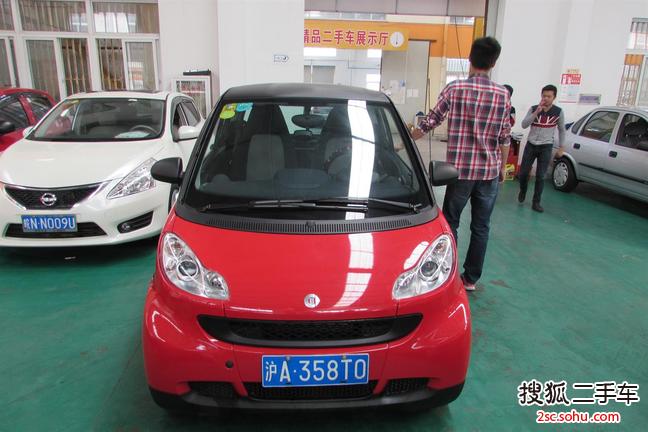 smartfortwo2011款1.0L MHD 硬顶标准版