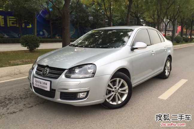 大众速腾2011款1.4TSI 手动豪华型