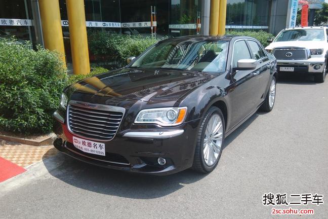 克莱斯勒3002013款300C 3.6L 尊崇版