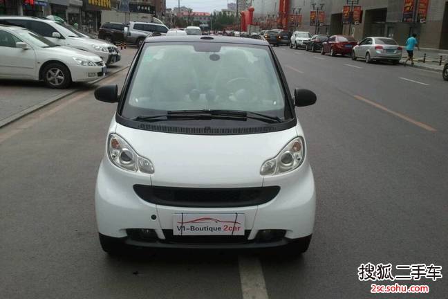 smartfortwo-白色敞篷