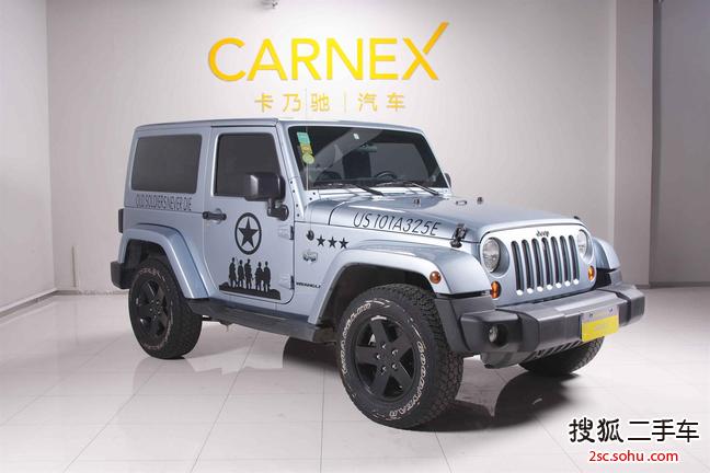 Jeep牧马人两门版2012款3.6L Sahara 极地版