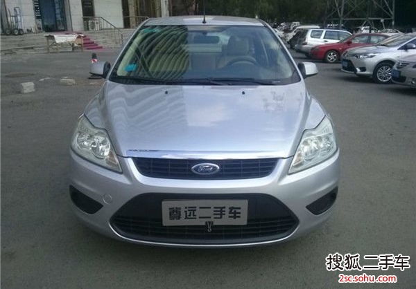 福特福克斯三厢2009款1.8L 手动舒适型