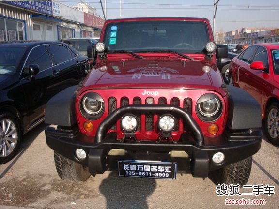 Jeep牧马人两门版2013款3.6L 罗宾汉