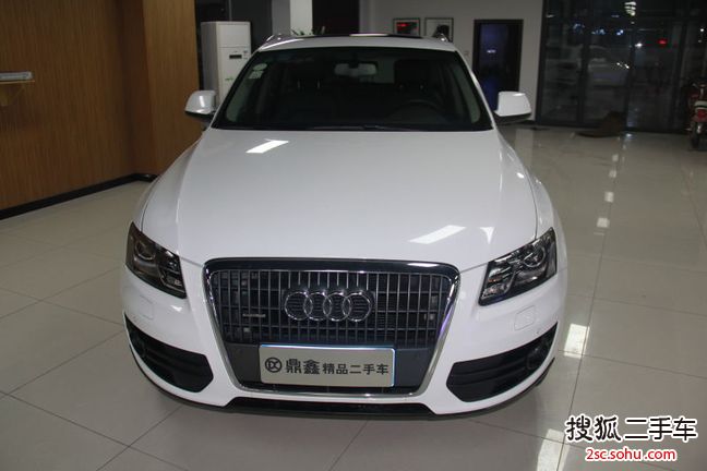 奥迪Q52010款2.0TFSI 进取型