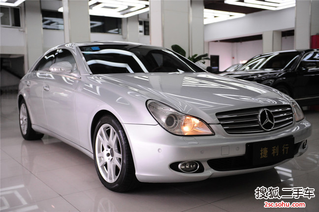 奔驰CLS级2008款CLS500