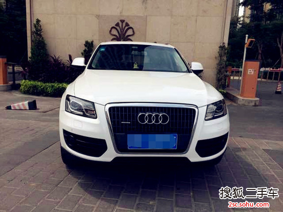 奥迪Q52010款2.0TFSI 运动款(进口)