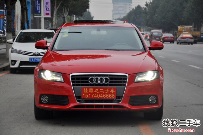 奥迪A4L2012款2.0TFSI 尊享型