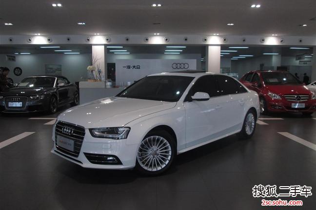 奥迪A4L2015款35 TFSI 自动舒适型