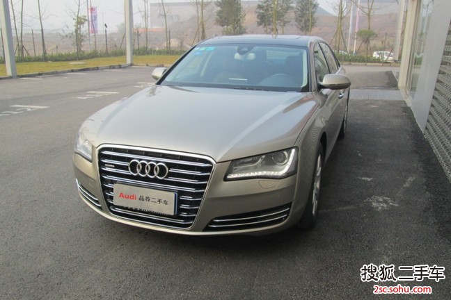 奥迪 A8L 11款 3.0TFSI low quattro 豪华型