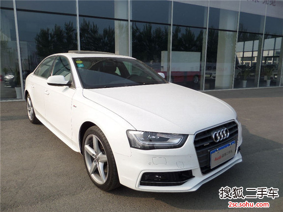 奥迪 A4L 13款 40 TFSI(2.0T)quattro运动型