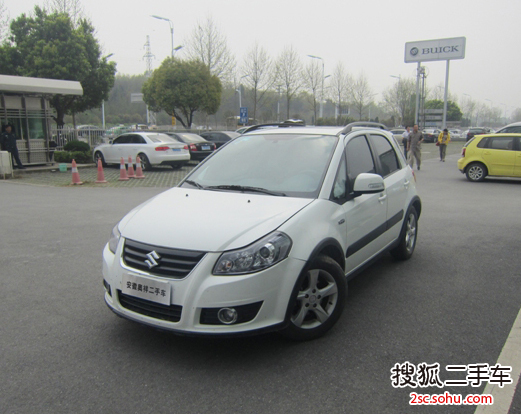 长安铃木 天语SX4 两厢 2011款 1.6L 自动 舒适型 两厢