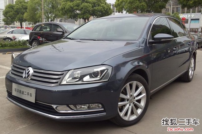 一汽大众 迈腾 2012款 1.8TSI 手自一体 尊贵型 三厢