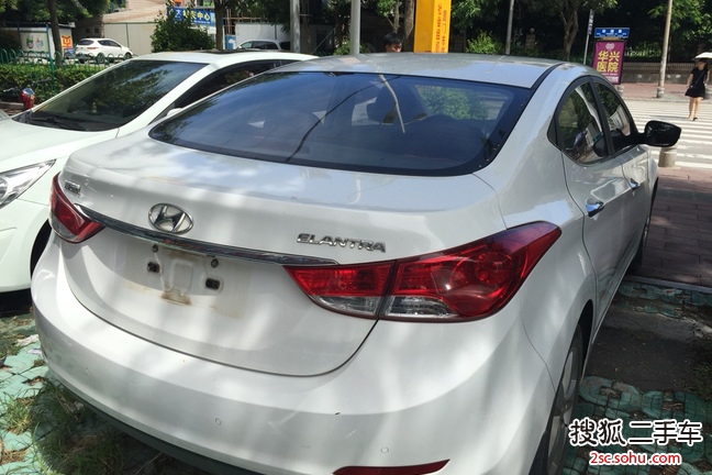 廈門-現代朗動2012款1.6l 自動領先型