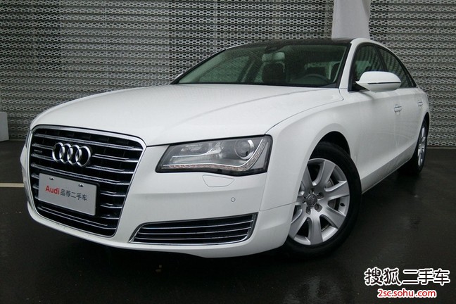 奥迪A8L2013款45 TFSI quattro舒适型