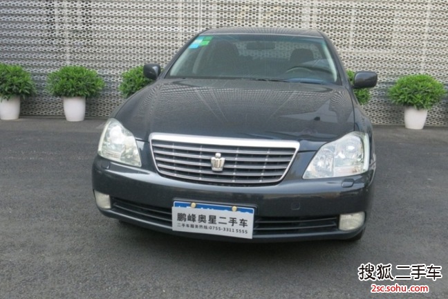 一汽丰田 皇冠 2005款 3.0 手自一体 Royal 三厢