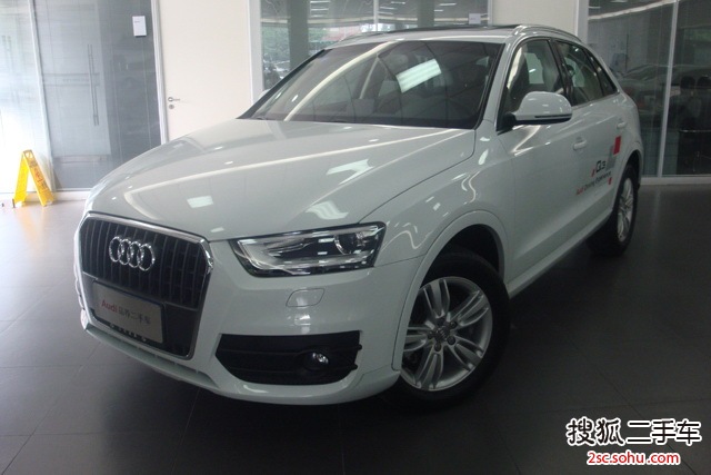 奥迪Q32013款35 TFSI 舒适型