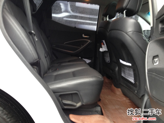 北京现代 胜达 2013款 2.4 手自一体 智能型 两驱 SUV