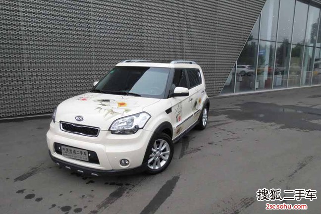 东风悦达起亚 秀尔 2013款 1.6L 手自一体 GL 两厢