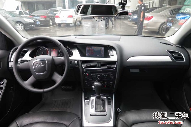 һ(µ) A4L 2010 2.0TFSI ޼  ׼