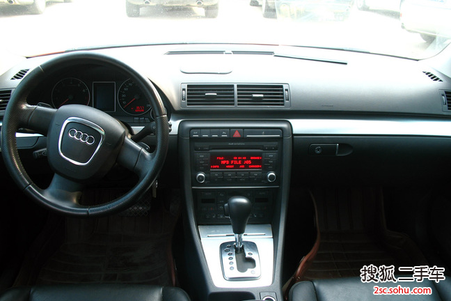 一汽大众(奥迪) A4 2008款 1.8T 无级变速 豪华型 三厢
