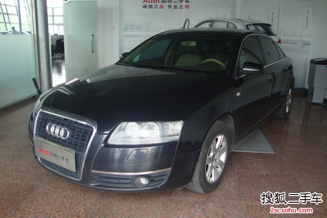 奥迪A6L2006款L 2.4 舒适型