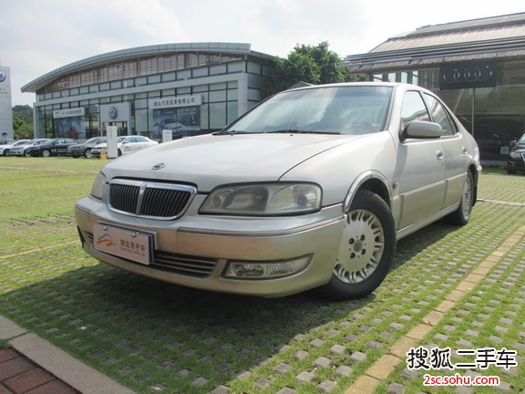 东风日产 新蓝鸟 2004款 2.0 自动 豪华型 三厢       