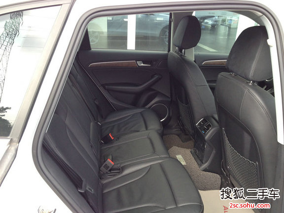 一汽大众(奥迪) Q5 2010款 2.0T 手自一体 舒适型 SUV 