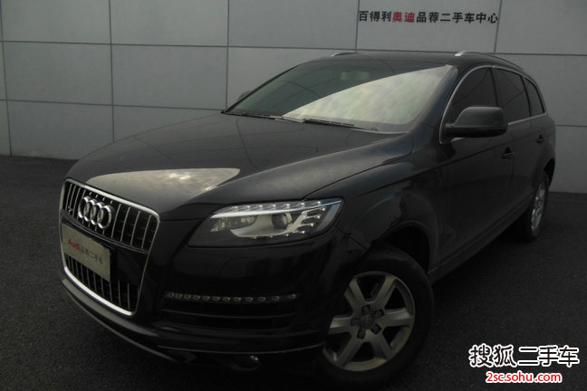 奥迪（进口） Q7 2013款 40 TFSI quattro 手自一体 技