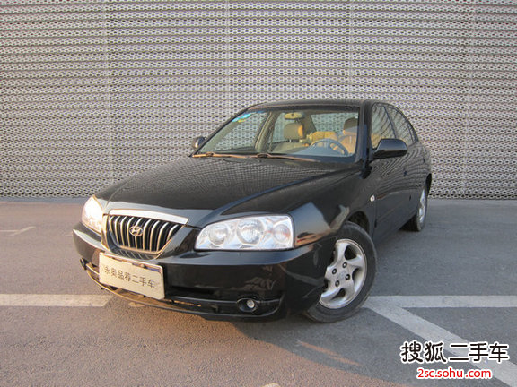 北京现代 伊兰特 2005款 1.6 手动 标准型 三厢       