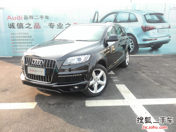 奥迪Q72014款40 TFSI 运动型