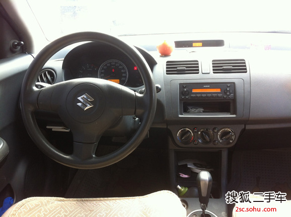 ľ  2005 1.3 Զ           
