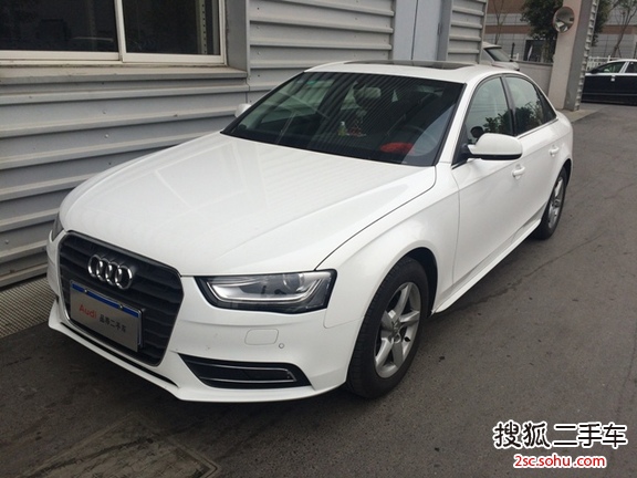 一汽大众(奥迪) A4L 2013款 35TFSI 无级变速 标准型 三厢             