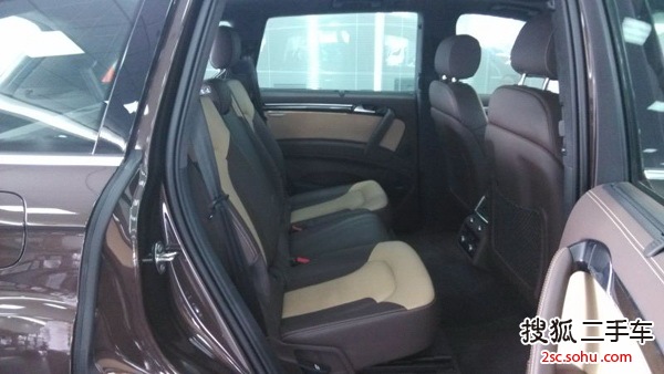 奥迪（进口） Q7 2013款 35 TFSI quattro 手自一体 专享型 SUV      