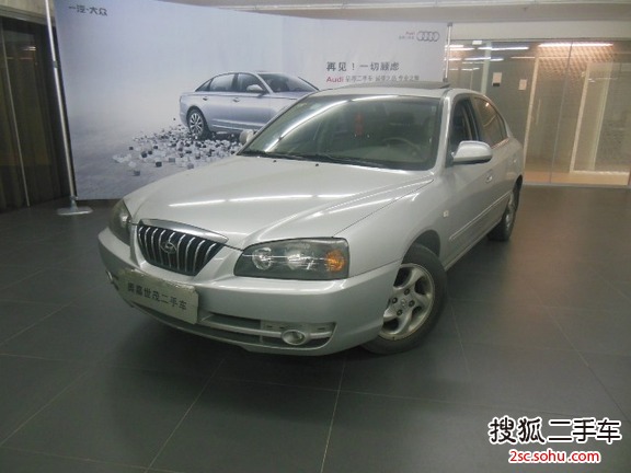 北京现代 伊兰特 2004款 1.8L 自动档 豪华型 三厢                    