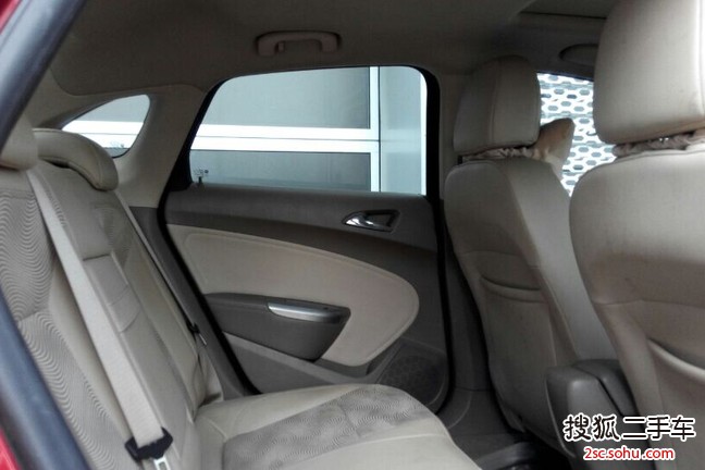 上海通用别克 英朗GT 2012款 1.6L 自动 时尚型 三厢                  