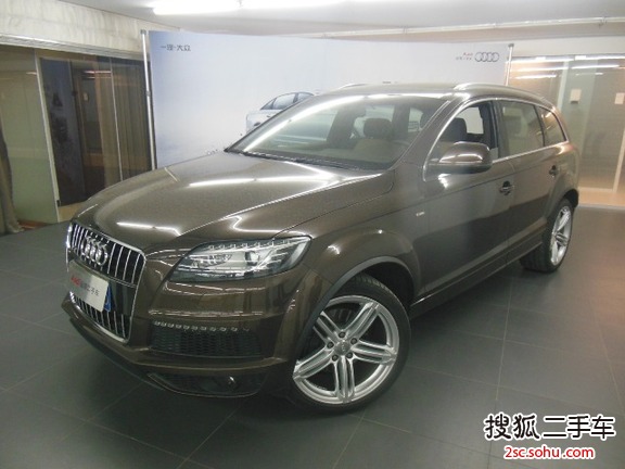 奥迪（进口） Q7 2013款 35 TFSI quattro 手自一体 舒