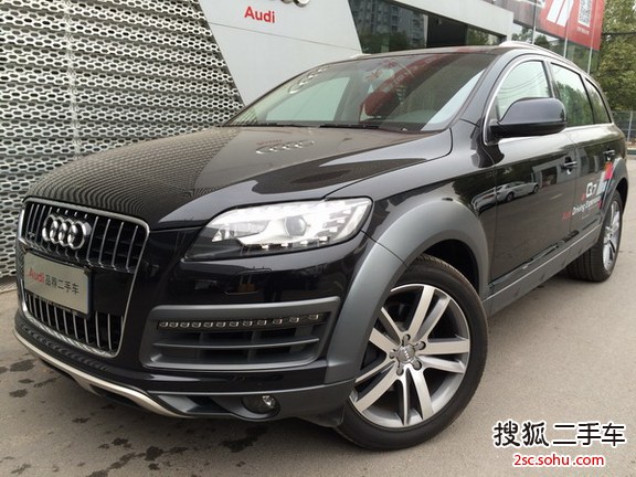 奥迪（进口） Q7 2014款 35 TFSI 手自一体 越野型 SUV