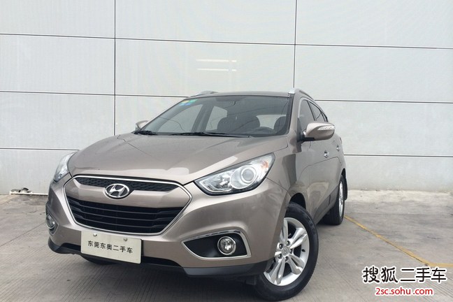 北京现代 ix35 2013款 2.0 GL 手自一体 舒适型 两驱 SUV 国V         