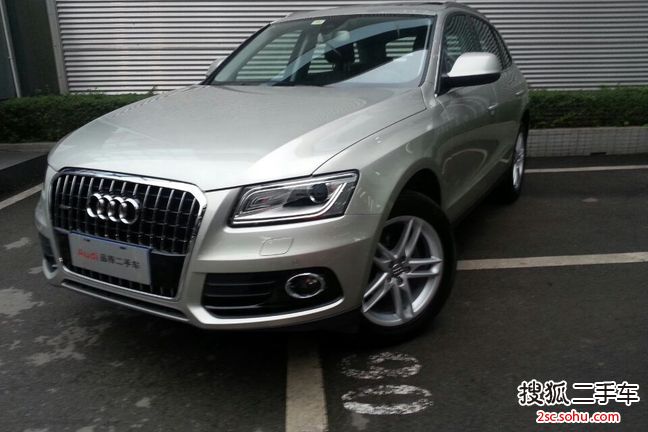 一汽大众(奥迪) Q5 2012款 2.0TFSI quattro 手自一体 豪华型 SUV    