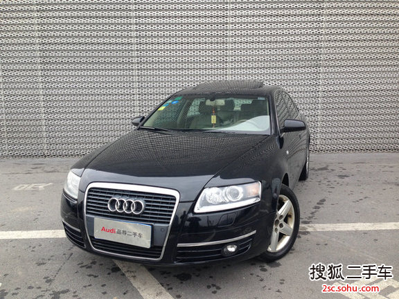 奥迪A6L2005款3.0L quattro® 无级手动一体领先尊亨型